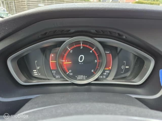 Volvo V40 Volvo V40 2.0 D3 Inscription Face Lft LED Leder Navi 18'' LM - afbeelding nr 14
