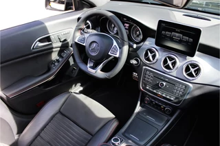 Mercedes-Benz CLA Pano | ACC | Dodehoek - afbeelding nr 20