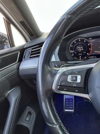 Volkswagen Passat Volkswagen Passat Variant 1.4 TSI ACT Highline Business R 20