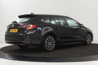 Toyota Corolla Toyota Corolla 1.8 Hybrid Style | Stoelverwarming | Head-Up |  Adaptive cruise | Camera | Park Assist | Full LED | Keyless | Navigatie - afbeelding nr 25