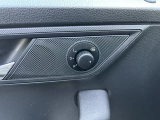 Škoda Fabia Škoda Fabia Combi 1.0 TSI Business Edition 50% deal 4.975,- ACTIE PDC achter / Keyless / Cruise / Clima / Navi - afbeelding nr 18