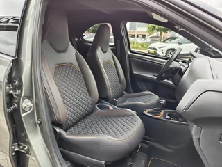 Toyota Aygo Toyota Aygo X 1.0 VVT-i S-CVT Limited |Sensoren v/a | JBL Sound | Navi | Keyle - afbeelding nr 29