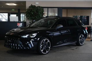 CUPRA Leon Sportstourer 1.5 eTSI 150PK DSG Facelift Pano Led Cam Navi ACC Sennheiser Elek Achterklep