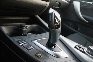 BMW 1 Serie BMW 1-serie 118i Centennial Executive|Trekhaak|Clima|Navi|PDC v+a|19
