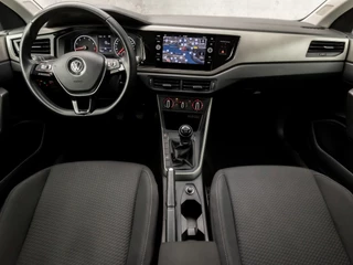 Volkswagen Polo (APPLE CARPLAY, GROOT NAVI, PARKEERSENSOREN, ADAPTIVE CRUISE, LM VELGEN, SPORTSTOELEN, DAB+, NIEUWE APK, NIEUWSTAAT) - afbeelding nr 6