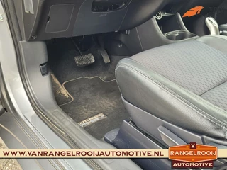Mitsubishi Outlander Mitsubishi Outlander 2.0 PHEV Executive Edition, trekh., xenon, clima, cruise, 18