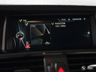 BMW X4 BMW X4 xDrive20i xLINE / HEADUP / LEDER / TREKHAAK / 19