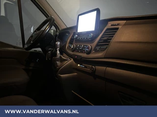 Ford Transit Ford Transit 2.0 TDCI 130pk L3H2 Euro6 Airco | Camera | Navigatie | Cruisecontrol | Stoelverwarming Verwarmde voorruit, Parkeersensoren, Elektrisch verstelbare bestuurdersstoel, Bijrijdersbank - afbeelding nr 15