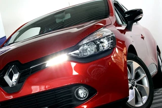 Renault Clio Renault Clio 1.2 Dynamique AUT 1eEIGNR! NAV DAB CLIMA CRUISE '16 - afbeelding nr 9
