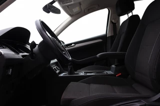 Volkswagen Passat Volkswagen Passat 1.4 TSI Comfortline Navi l PDC l Cruise - afbeelding nr 10