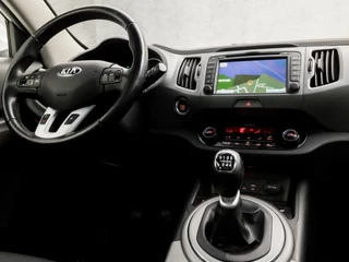 Kia Sportage Kia Sportage 1.6 GDI Luxury (PANORAMADAK, NAVIGATIE, CAMERA, LEDER, SPORTSTOELEN, XENON, GETINT GLAS, CLIMATE CONTROL, NIEUWSTAAT) - afbeelding nr 7