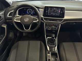 Volkswagen T-Roc Volkswagen T-Roc Cabrio TSI VIR.COCKPIT CARPLAY NAVI IQ.LED STOEL/STUUR.VERW DAB ADAP.CRUISE 05/2024 