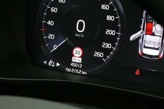 Volvo XC40 Volvo XC40 1.5 T3 163PK Momentum Pro Camera Navi Led PrivacyGlass Trekhaak Pdc V+A 45000KM BJ2019 - afbeelding nr 15