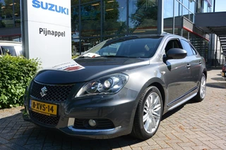 Suzuki Kizashi - afbeelding nr 4