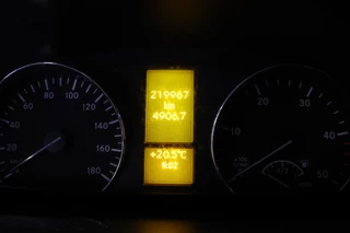 Mercedes-Benz Sprinter Mercedes-Benz Sprinter 316 2.2 CDI Automaat | Airco | Navigatie | Camera | Cruise control | Stoelverwarming | Trekhaak | MF Stuur | 3-Zitter | NAP Logisch - afbeelding nr 8