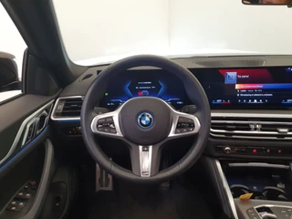 BMW i4 Panoramadak, M-Sportstoelen, 360° Camera - afbeelding nr 8