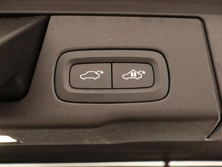 Volvo XC60 Volvo XC60 T8 PLUG-IN HYBRID INSCRIPTION ACC BLIS SCHUIFDAK 20INCH KEYLESS - afbeelding nr 7