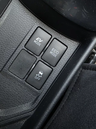 Toyota Yaris Toyota Yaris 1.5 Hybrid Asp, Camera! Nwe Apk! Zondag OPEN! - afbeelding nr 21
