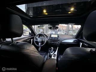 BMW 1 Serie BMW 1-serie 118i High Executive|PANO|KEYLESS|CARPLAY| - afbeelding nr 18