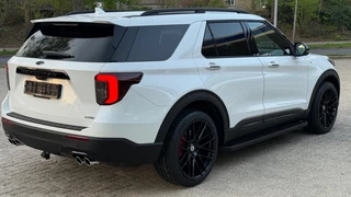 Ford Explorer Ford Explorer 3.0 V6 EB PHEV ST-LINE / TREKHAAK - afbeelding nr 3