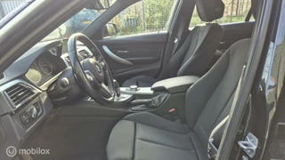 BMW 3 Serie BMW 3-serie 320i Sport Line, trekhaak, navi pro - afbeelding nr 11