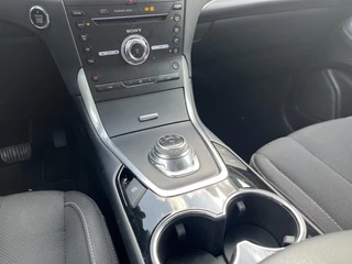 Ford S-Max Ford S-Max 2.5 FHEV Titanium 190pk | 7 Persoons | Winterpack | Adaptieve Cruise | Full LED | Elek. Achterklep | Achteruitrijcamera | SONY SYNC 3 Navigatie - afbeelding nr 20