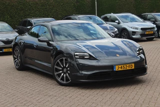 Porsche Taycan Porsche Taycan 4S Performance 84 kWh / SoH 90% / Panoramadak / Camera / Luchtvering / Achterasbesturing / 20'' / Bose / Sportchrono / ACC / Stuurverwarming / Warmtepomp / DAB / Stoelverwarming - afbeelding nr 33