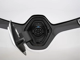 Renault ZOE Renault ZOE Q210 Zen Quickcharge 22 kWh (ex Accu) [ 3-Fase ] Aut. *NAVI-FULLMAP | DIGI-COCKPIT | KEYLESS | CAMERA | COMFORT-SEATS | ECC | PDC | CRUISE | 17''ALU* - afbeelding nr 22