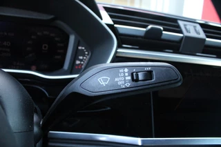 Audi Q3 Audi Q3 Sportback 35 TFSI 150PK S-TRONIC 7 S EDITION * NIEUWSTAAT * | S-LINE EXTERIEUR | S-LINE INTERIEUR | AUDI VIRTUAL COCKPIT | PANORAMISCH SCHUIF / KANTELDAK | NAVIGATIE | TWIN LEDEREN BEKLEDING ZWART MET ROTSGRIJS STIKSEL | VOORSTOELEN VERWARMBAAR | ACHTERUITRIJCAMERA | PARKEERSENSOREN VOOR / ACHTER | DODEHOEK DETECTIE |  ALARM SYSTEEM | FULL LED KOPLAMPEN INCLUSIEF LED ACHTERLICHTEN | ZWARTE HEMELBEKLEDING | AUDI SOUND SYSTEM | AMBIENTE VERLICHTING | 18