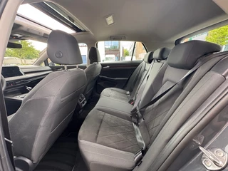 Volkswagen Golf Volkswagen Golf 1.5 TSI 110kW l Panoramadak l Navi l Adap. Cruise l Sportstoelen l Stoelverwarming V&A - afbeelding nr 15