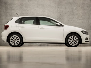 Volkswagen Polo (APPLE CARPLAY, CLIMATE, STOELVERWARMING, CRUISE, SPORTSTOELEN, LM VELGEN, ARMSTEUN, NIEUWE APK, NIEUWSTAAT) - afbeelding nr 4