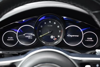 Porsche Cayenne | Panoramadak | Sport Chrono | Achterasbesturing | 21'' Velgen | Leder Dashbord | Orig. NL | - afbeelding nr 6