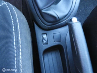 Renault Clio Renault Clio 1.2 16V - afbeelding nr 20