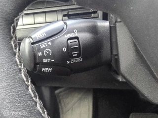 Peugeot 3008 Peugeot 3008 1.2 PureTech Allure | AUT | Navi | Dist. verv. - afbeelding nr 13