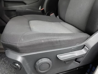 Volkswagen Crafter Volkswagen Crafter L3H2 L2H1 Highline 2x Schuifdeur Navigatie Cruisecontrol Airco Parkeersensoren Euro6 - afbeelding nr 12