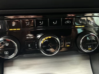 Škoda Superb Škoda Superb Combi 1.4 TSI iV Business Edition Plus | Trekhaak | 18