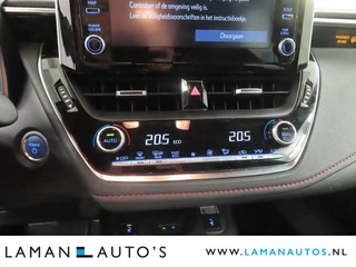 Toyota Corolla Touring Sports Toyota Corolla Touring Sports 2.0 Hybrid 184pk Executive | CarPlay Leder/Alcantara 18
