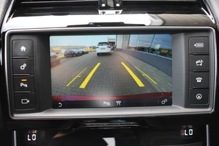 Jaguar XE Jaguar XE 2.0 R-Sport | 200PK | El. Stoelen | Camera | Afneembare trekhaak - afbeelding nr 17