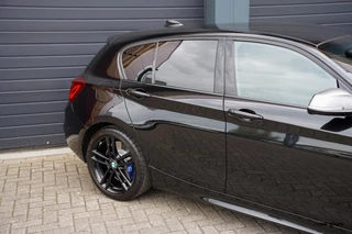 BMW 1 Serie BMW 1-serie M140i LCI2 | Navi Pro | Camera | HK | Stuurverwarming | Alcantara | Adaptief onderstel | 5-deurs - afbeelding nr 13