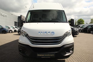 Iveco Daily Automaat | Adap. Cruise| L + R Schuifdeur | 3500kg trekgew. | Gev. Stoel | Camera | Navi | Clima | Lease 537,- p/m - afbeelding nr 2