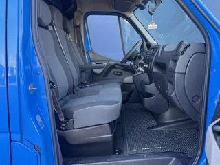 Renault Master Renault Master T35 2.3 dCi L2H3 Energy AIRCO / CRUISE CONTROLE / NAVI / TREKHAAK / 3 ZITS - afbeelding nr 25