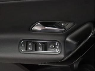 Mercedes-Benz A-Klasse [CAMERA, APPLE CARPLAY, ANDROID AUTO, STOELVERW., FLIPPERS, NIEUWSTAAT] - afbeelding nr 14