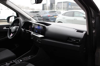 Ford Transit Connect Ford Transit Connect 1.5 EcoBoost PHEV L2 Limited 150pk | Ford Voorraad | Laadvloerbescherming hout | Driver Assistance Pack Trailer - afbeelding nr 11