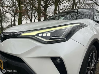 Toyota C-HR Toyota C-HR 1.8 Hybrid Bi-Tone Leer,camera,navigatie All in - afbeelding nr 5