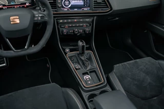 SEAT Leon Seat Leon ST 2.0 TSI 4DRIVE CUPRA R Carbon Beats Pano Vol - afbeelding nr 20