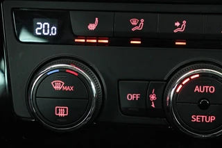 SEAT Leon SEAT Leon 1.4 TSI FR | Panoramadak | Stoelverwarming |  Carplay | Alcantara | Full LED | Navigatie | Sportstoelen | PDC | Climate control - afbeelding nr 25
