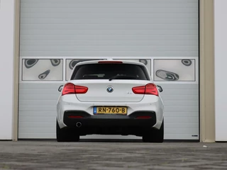 BMW 1 Serie BMW 1-serie 116d Executive | M-sport | Shadowline | Sportstoelen | Automaat | All-seasonbanden | - afbeelding nr 9