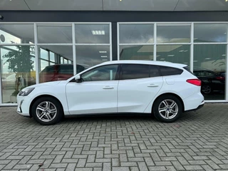 Ford Focus Ford Focus Wagon 1.0 EcoBoost Trend Edition Business | Navi | Cruise | PDC - afbeelding nr 4