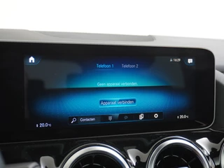 Mercedes-Benz B-Klasse Mercedes-Benz B-Klasse 180 AMG // Panoramadak // Camera // Augemented Reality // Carplay // Elek. Achterklep // Night Pakket // Cruise Control - afbeelding nr 32