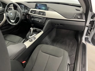 BMW 4 Serie BMW 4 Serie Coupé 420i Business / AUTOMAAT / NAVI / NWE 19 